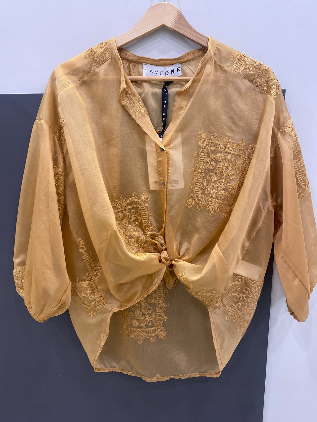 Blusa ricamata HAVEONE
