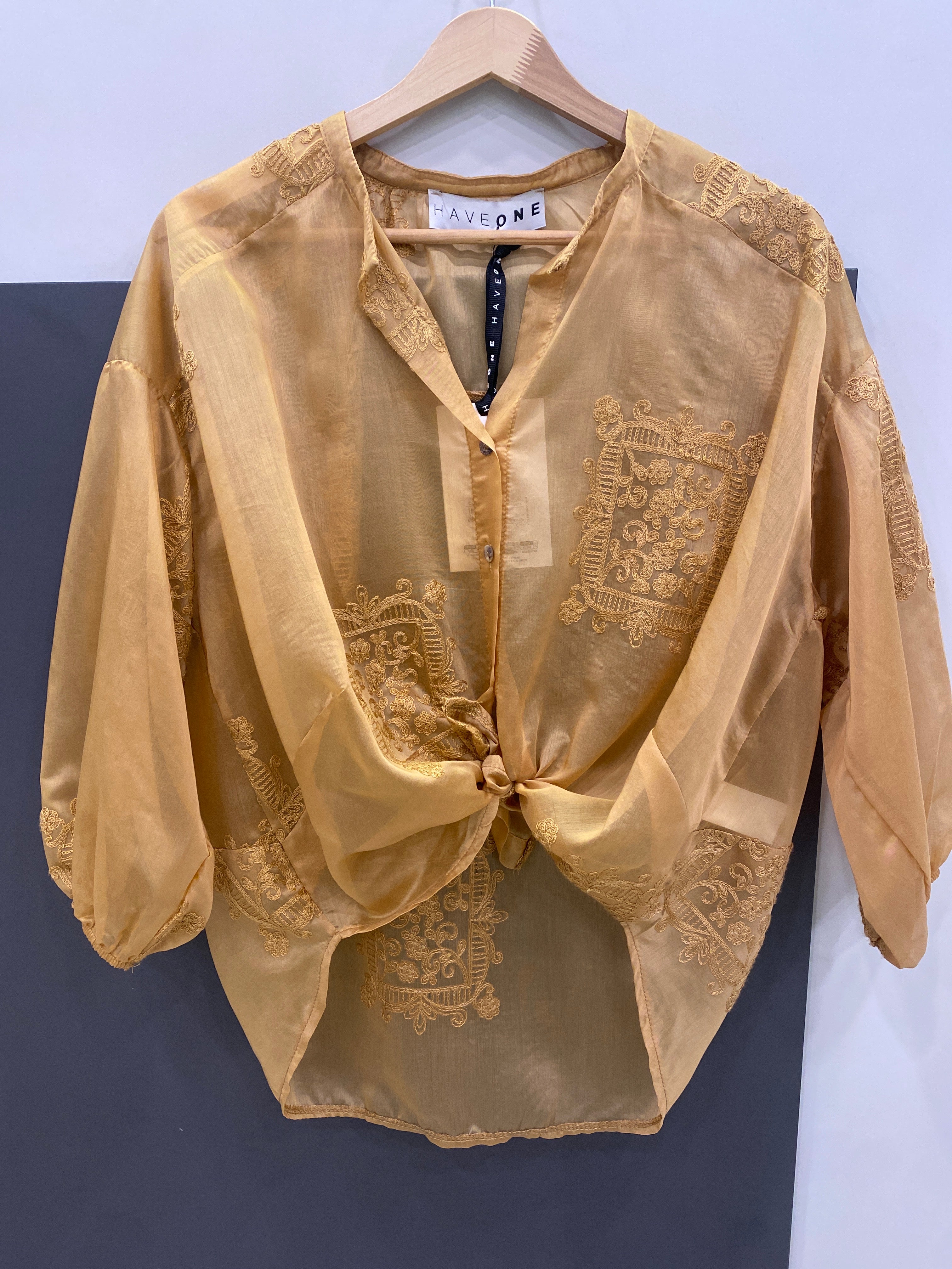 Blusa ricamata HAVEONE
