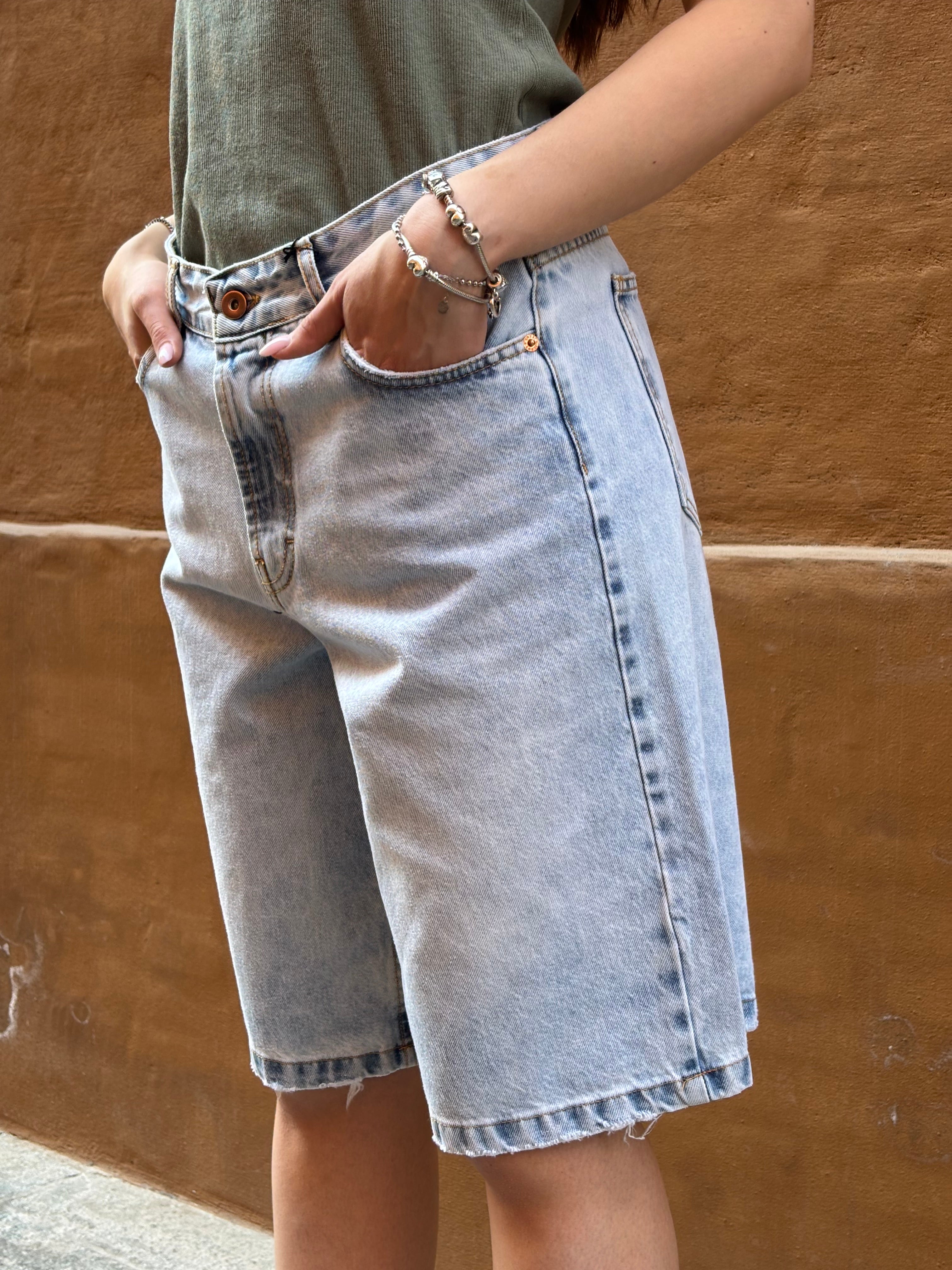 Bermuda Tensione in Jeans Chiaro